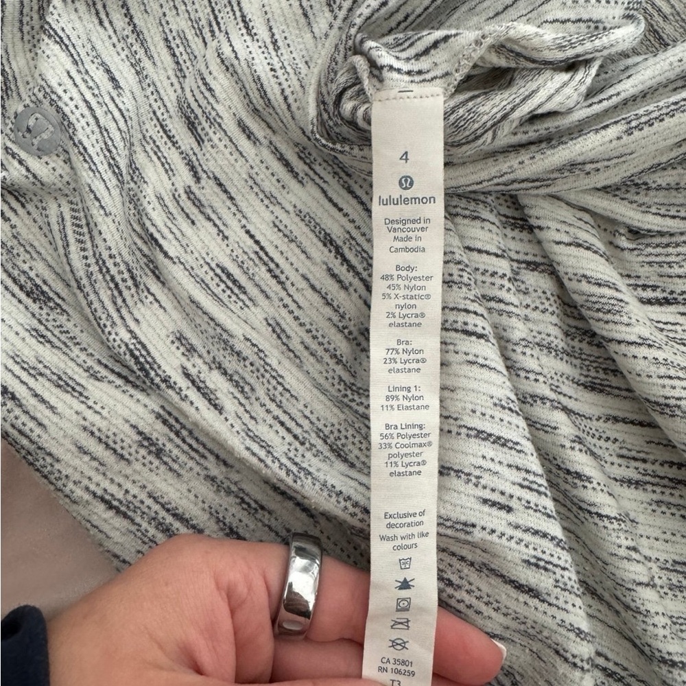 Lululemon Tank - Picture 5 of 6